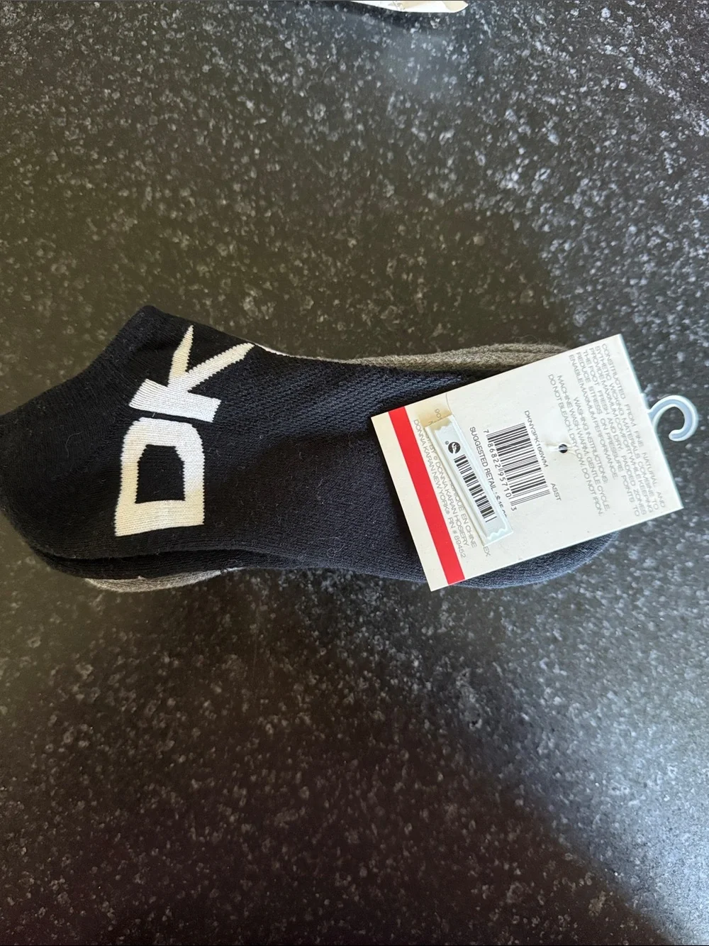 DKNY Low-Cut Athletic No-Show Socks